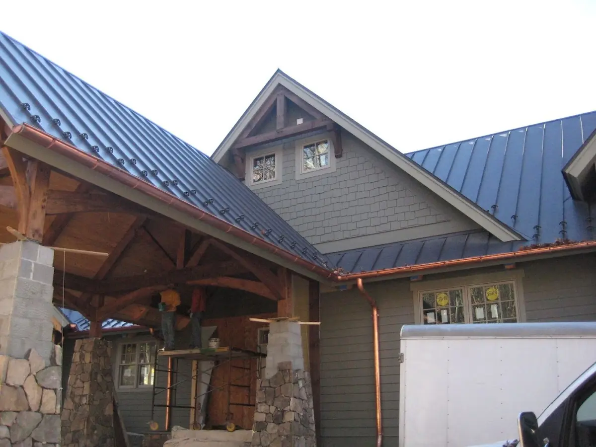 Craftsman Roofing team delivering quality roofing work in Camp Breezy Meadow
